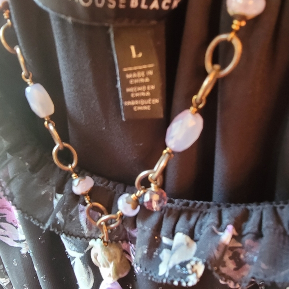 NWOT Whitehouse Blackmarket Flower 👚 Blouse Sz L - Picture 9 of 9